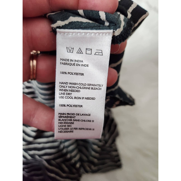 Silence + Noise Womens Paperbag Shorts Striped Elastic Waist Flowy Black White M - Picture 4 of 7